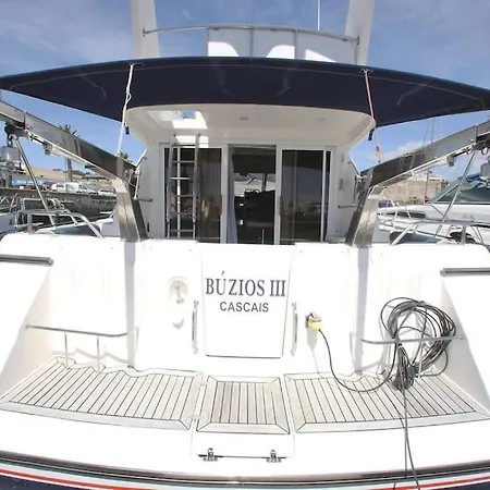 Barco Buzios Iii Hotel en barco *