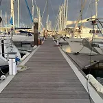 Hotel na wodzie Barco Buzios Iii *