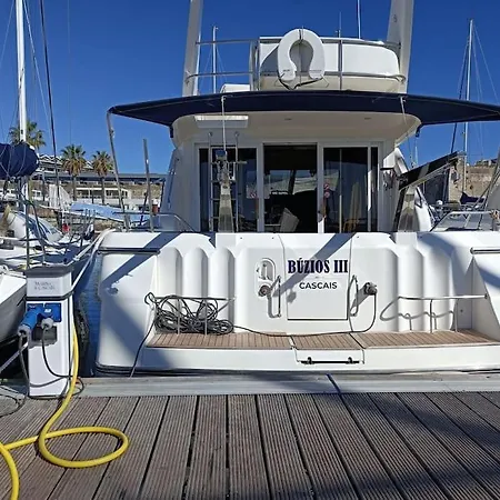Botel Barco Buzios Iii