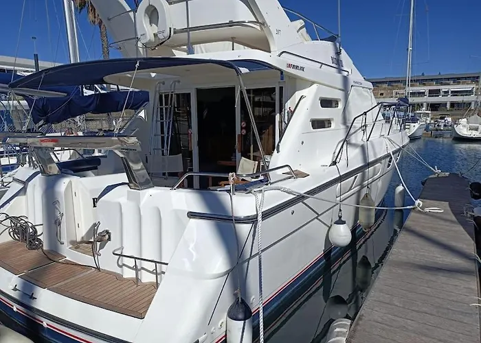 Barco Buzios Iii Bådhotel *