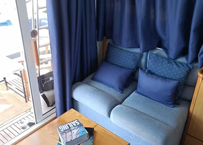 Bådhotel Barco Buzios Iii Cascais